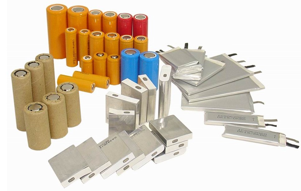 我國應建設(shè)專業(yè)電動汽車動力電池負極鋁箔生產(chǎn)廠